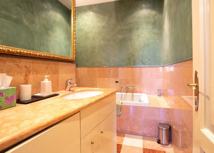 Apartament Rk Pescherie Vecchie *